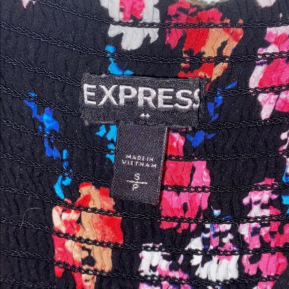 Floral dress - Picture 2 of 3